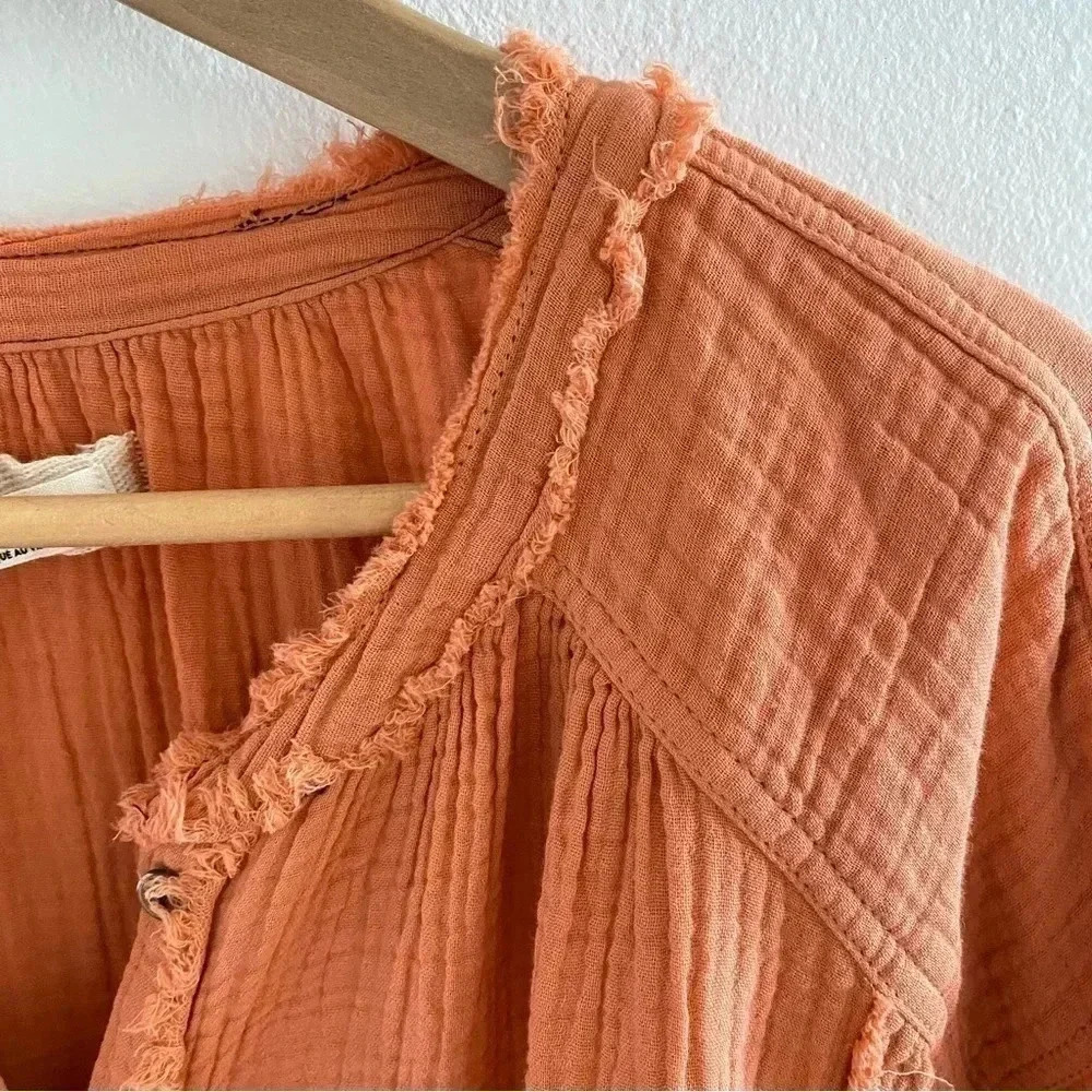 Free People Moving Mountains Oversized Shirt Long Sleeve Raw Hem Size S NWT - Picture 4 of 9